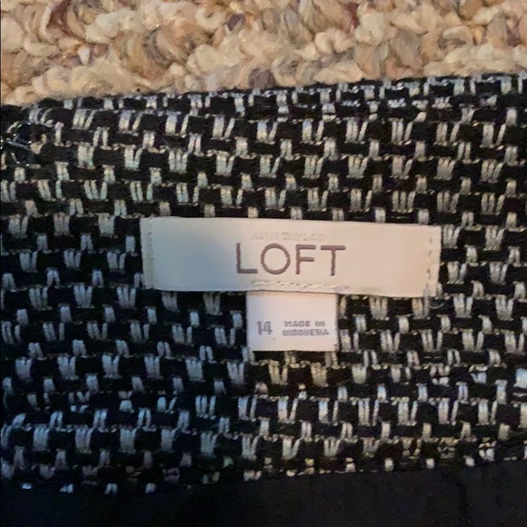Loft skirt - Picture 3 of 3